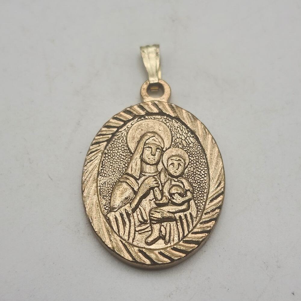 Our Lady Of Maryknoll Pray For Us Catholic Medal Pendant Gold Tone 1 Inch Charm